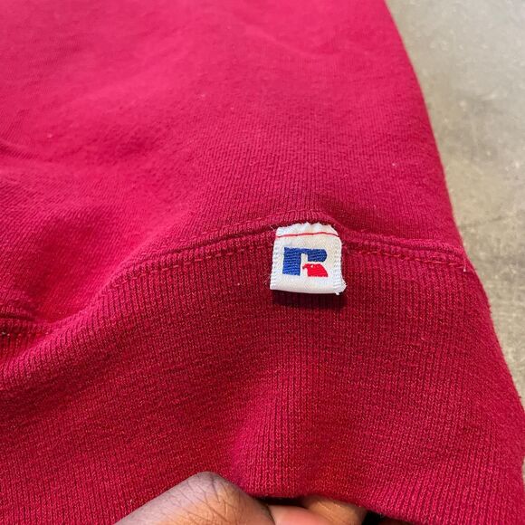 Russell Athletic Men's Red Sweatshirt Size Medium - Picture 2 of 4